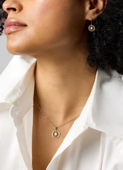 Birthstones geelgouden pareloorsieraden (Juni)