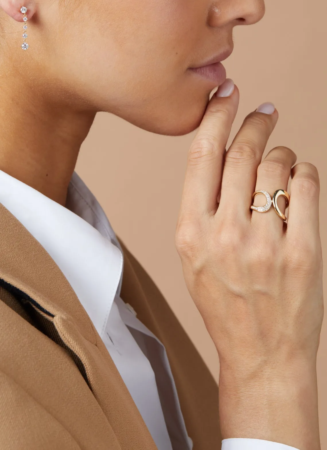 Geelgouden ring, 0.12 ct diamant, Like a star