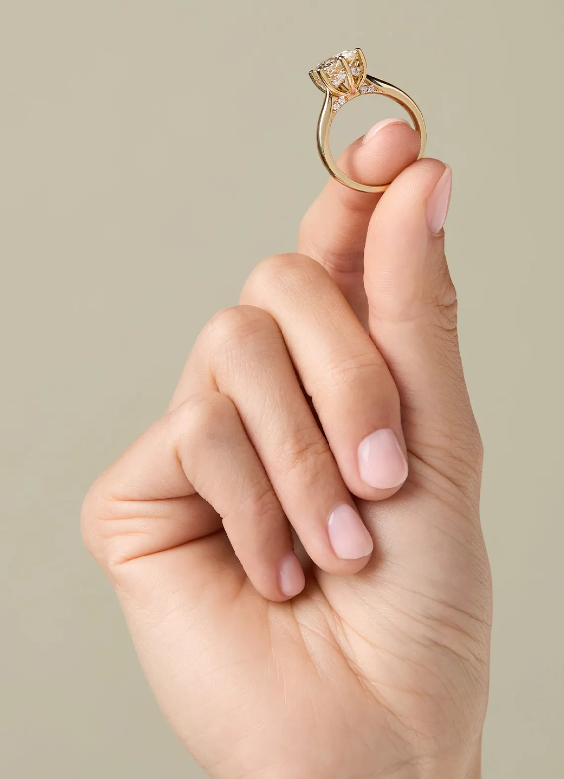 Geelgouden ring, 3.28 ct diamant, Solitair