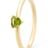 Geelgouden ring, 0.26 ct peridoot, Joy