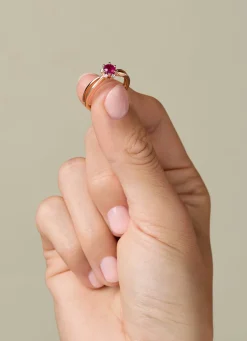 Roségouden ring, 0.44 ct robijn, Empress