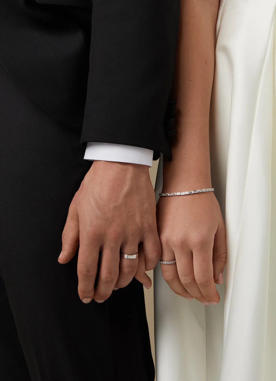 Witgouden armband, 2.90 ct diamant, Gallery