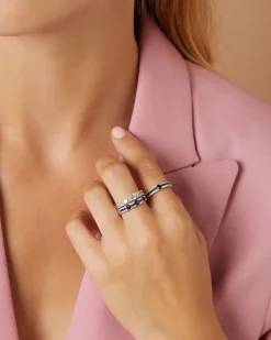 Witgouden ring, 0.69 ct blauwe saffier, Majestic