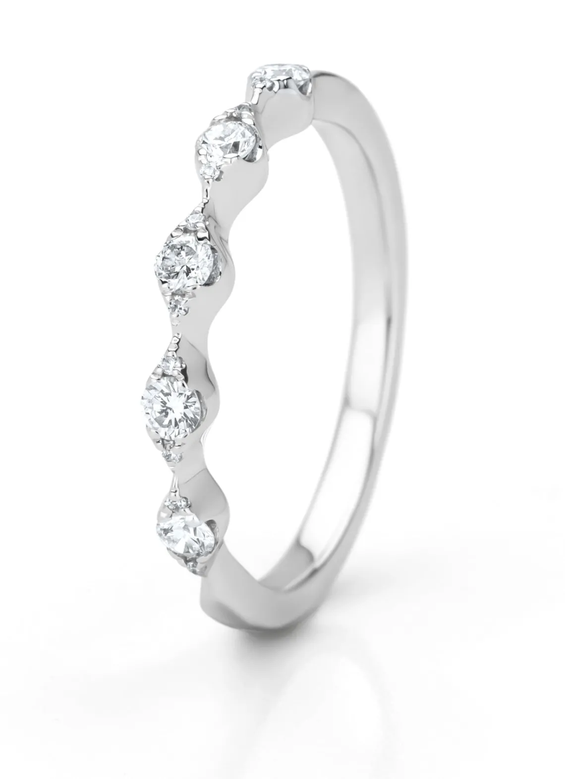 Witgouden ring, 0.24 ct diamant, Caviar