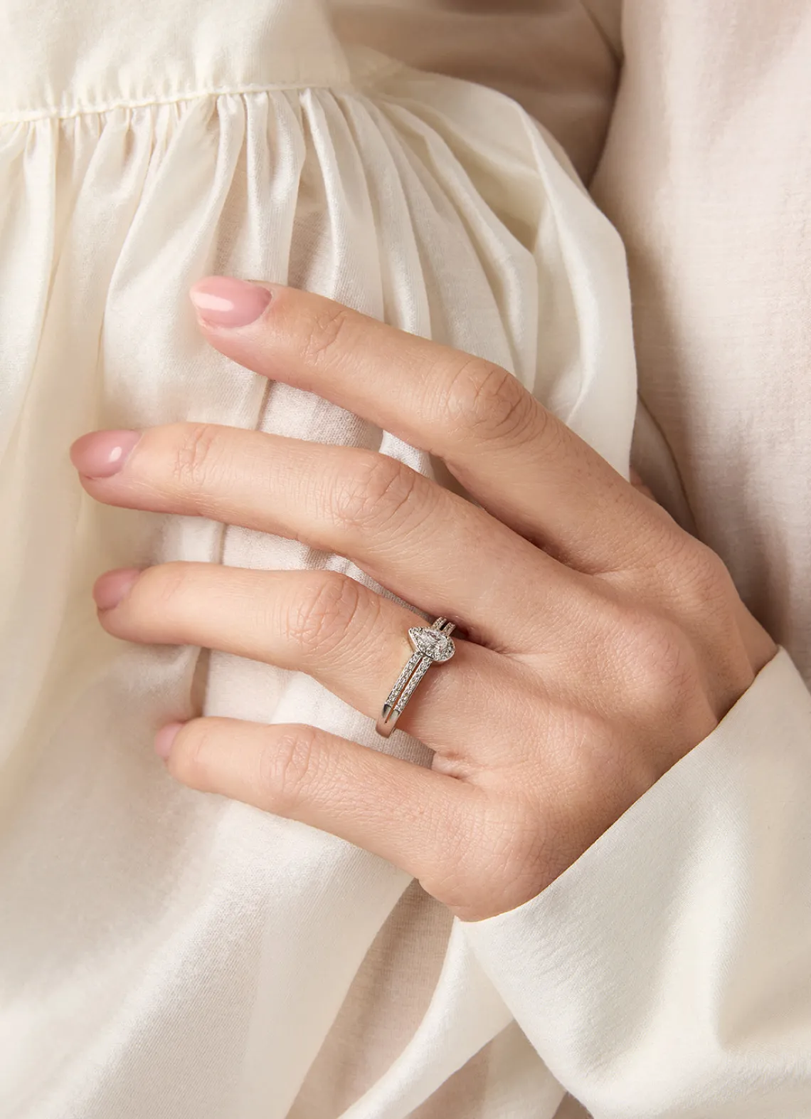 Witgouden ring, 0.25 ct diamant, Petite Romance