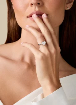 Witgouden ring, 2.15 ct diamant, Solitair