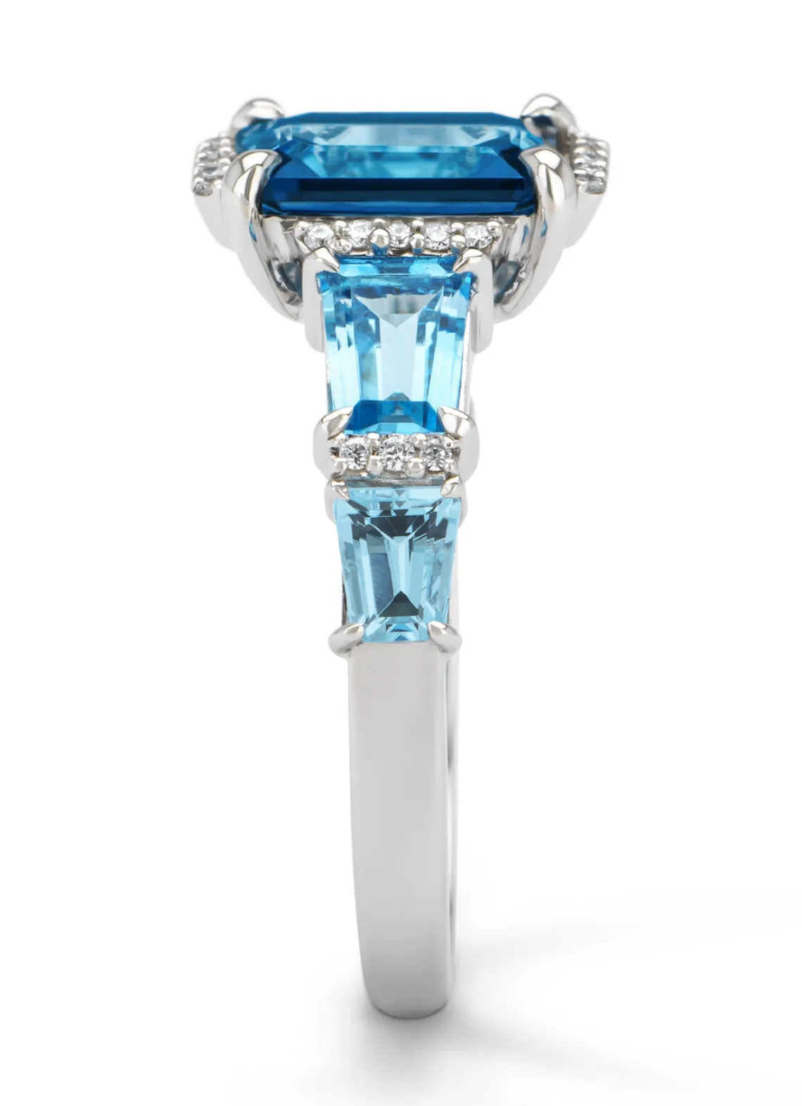 Witgouden ring, 1.76 ct london topaas, Gallery