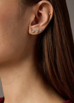 Witgouden solitair oorstekers, 0.30 ct diamant, Groeibriljant